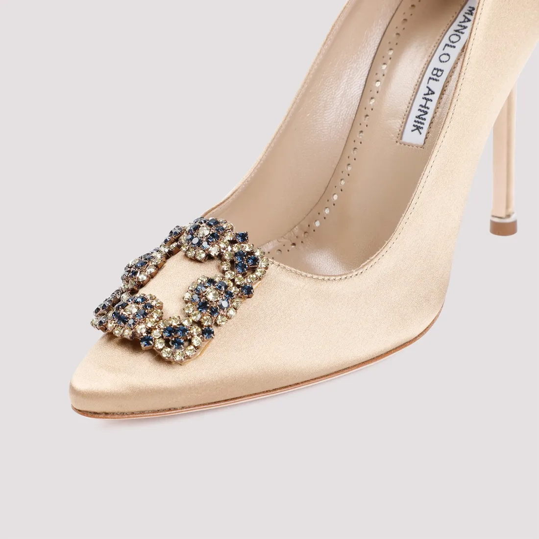 MANOLO BLAHNIK 35 ハンギシ　ゴールド　ベージュ Manolo Blahnik Hangisi Pumps 9XX0318-BEIGE GOLD | IlDuomo