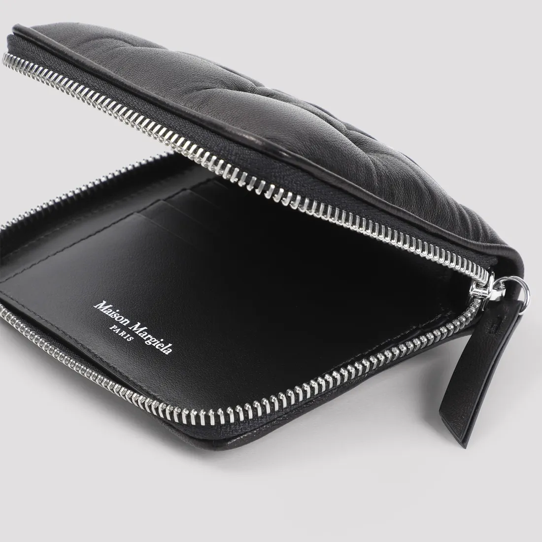 Maison Margiela Compact Zip Around Wallet SA1UI0033.P6434-T8013