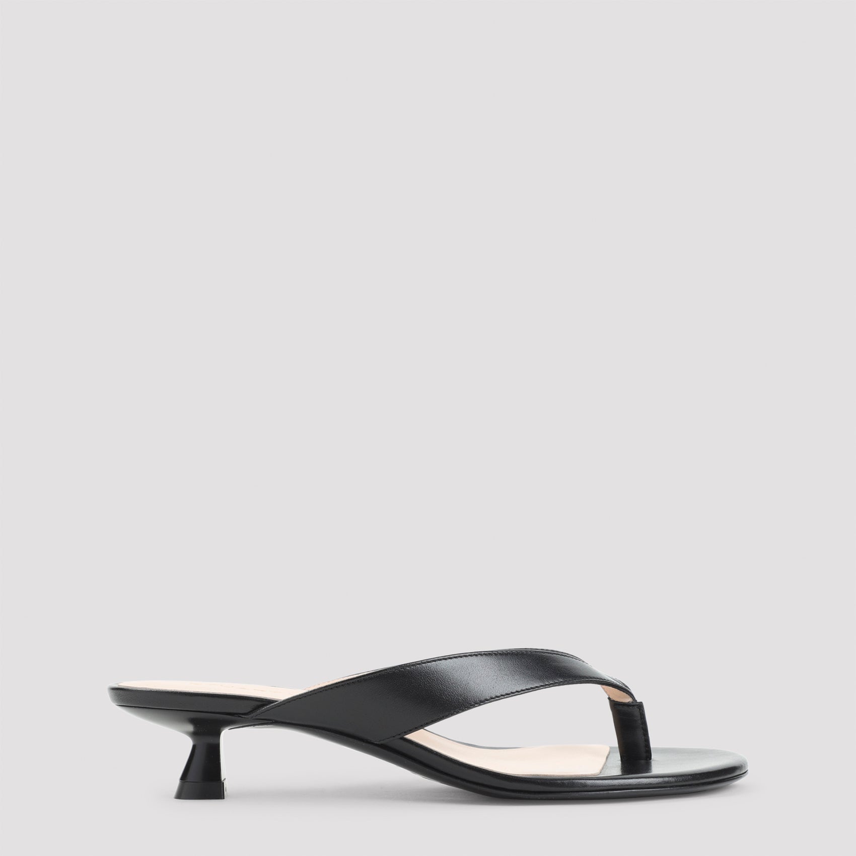 Stuart Weitzman Rio Sleek 35 Sandals