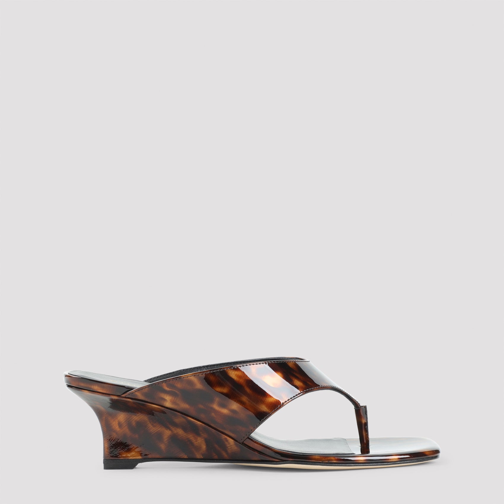 Stuart Weizman Vinnie Wedge Thong 50 Sandals