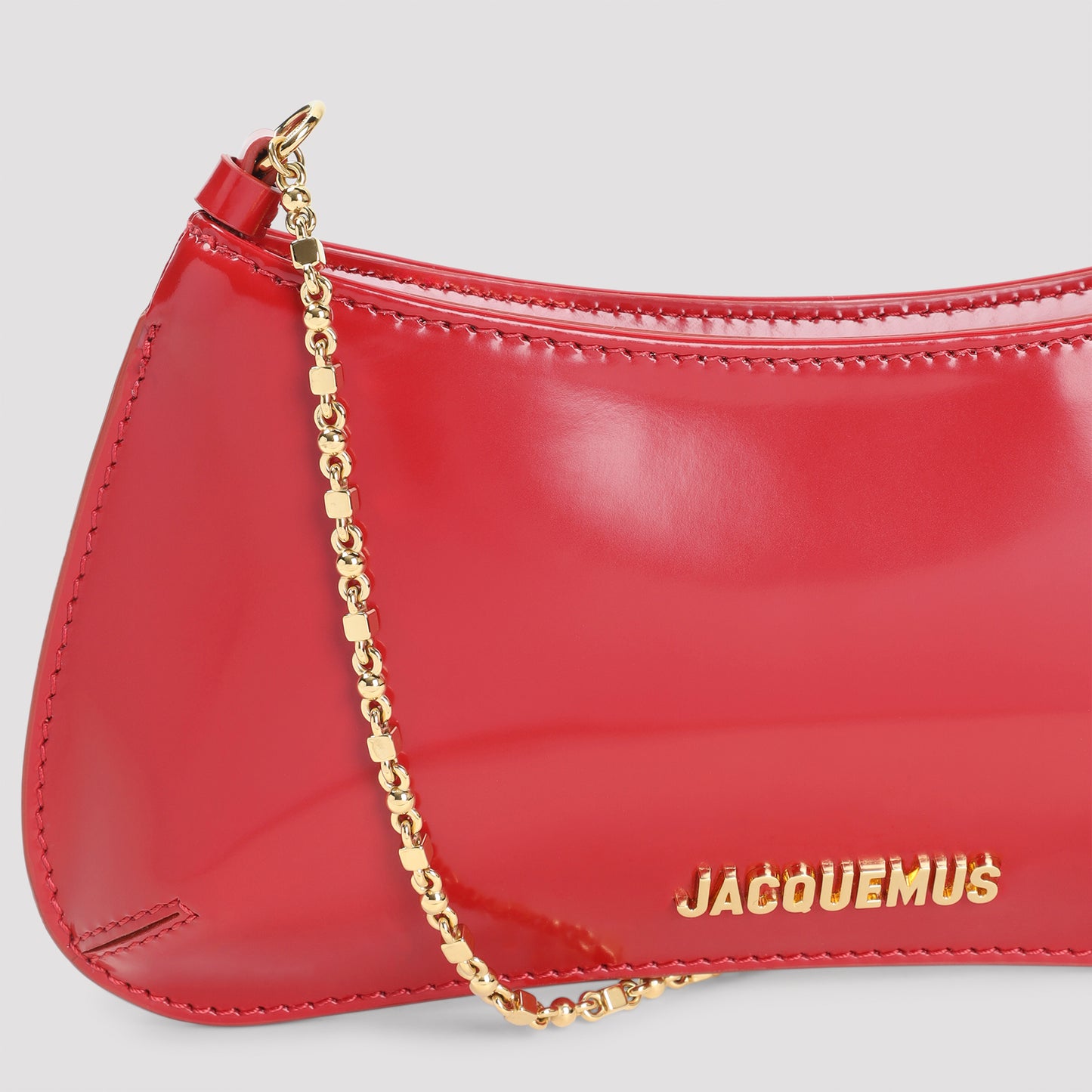 Jacquemus Le Petit Bisou Chaine Handbag