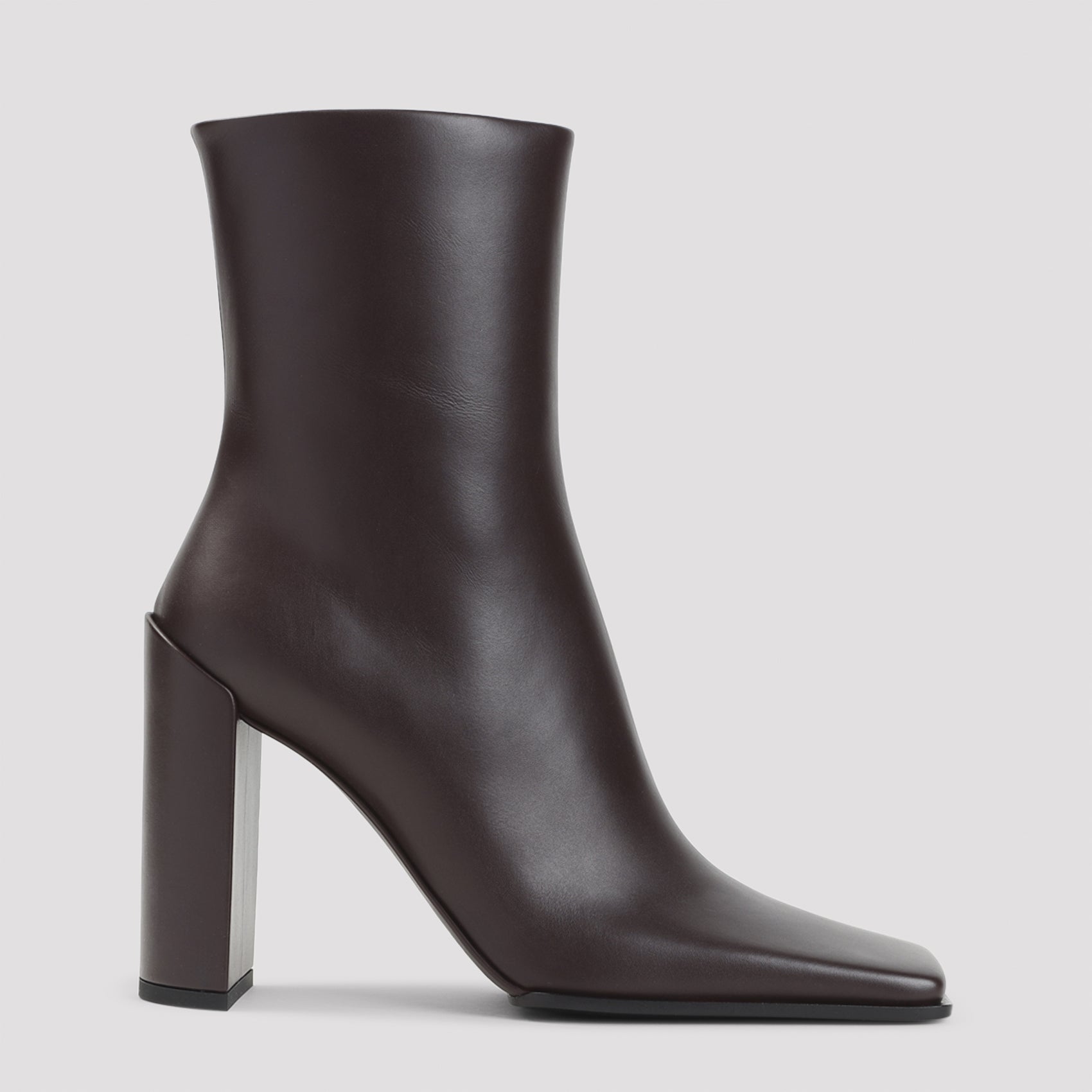 Alaïa 90 Ankle Boots