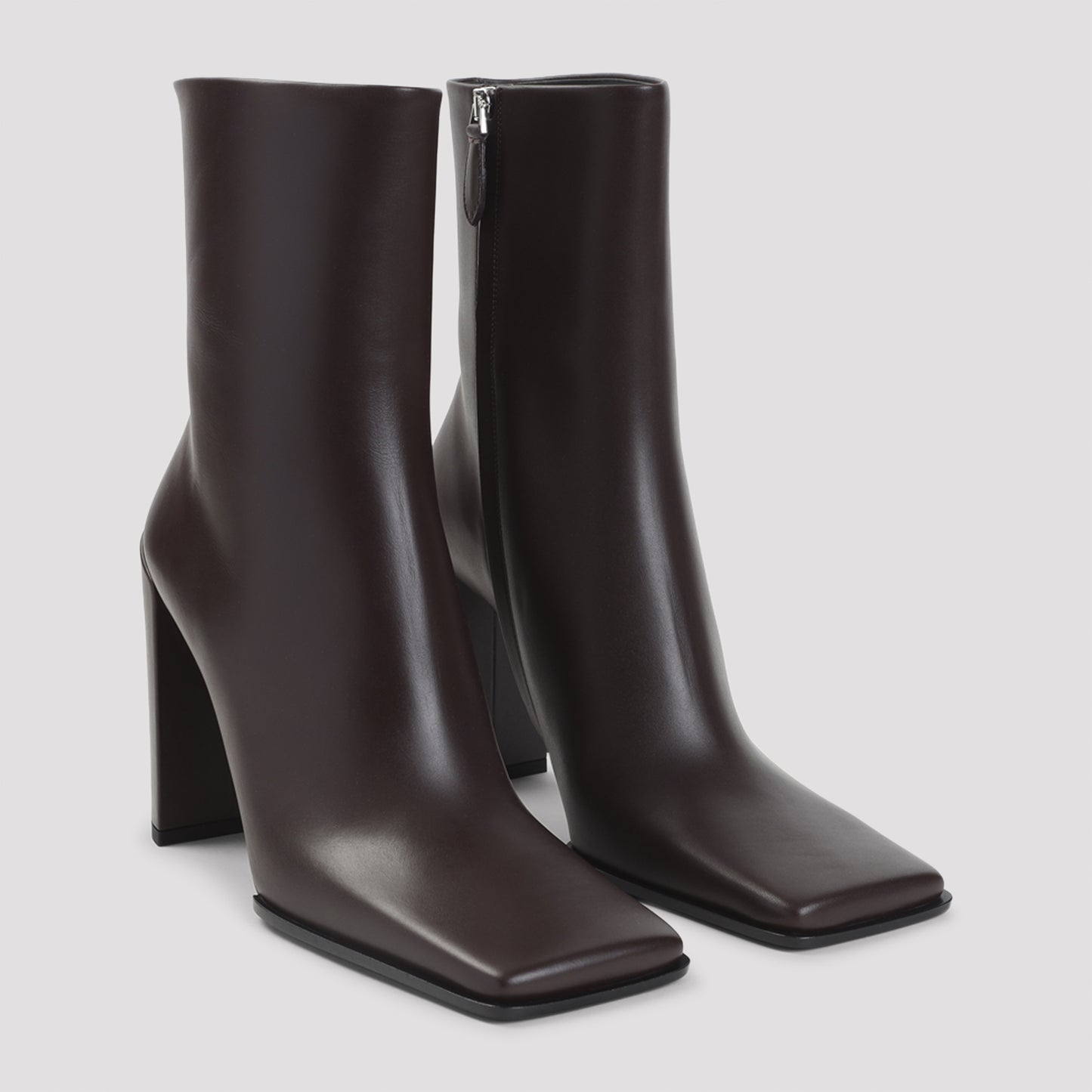 Alaïa 90 Ankle Boots