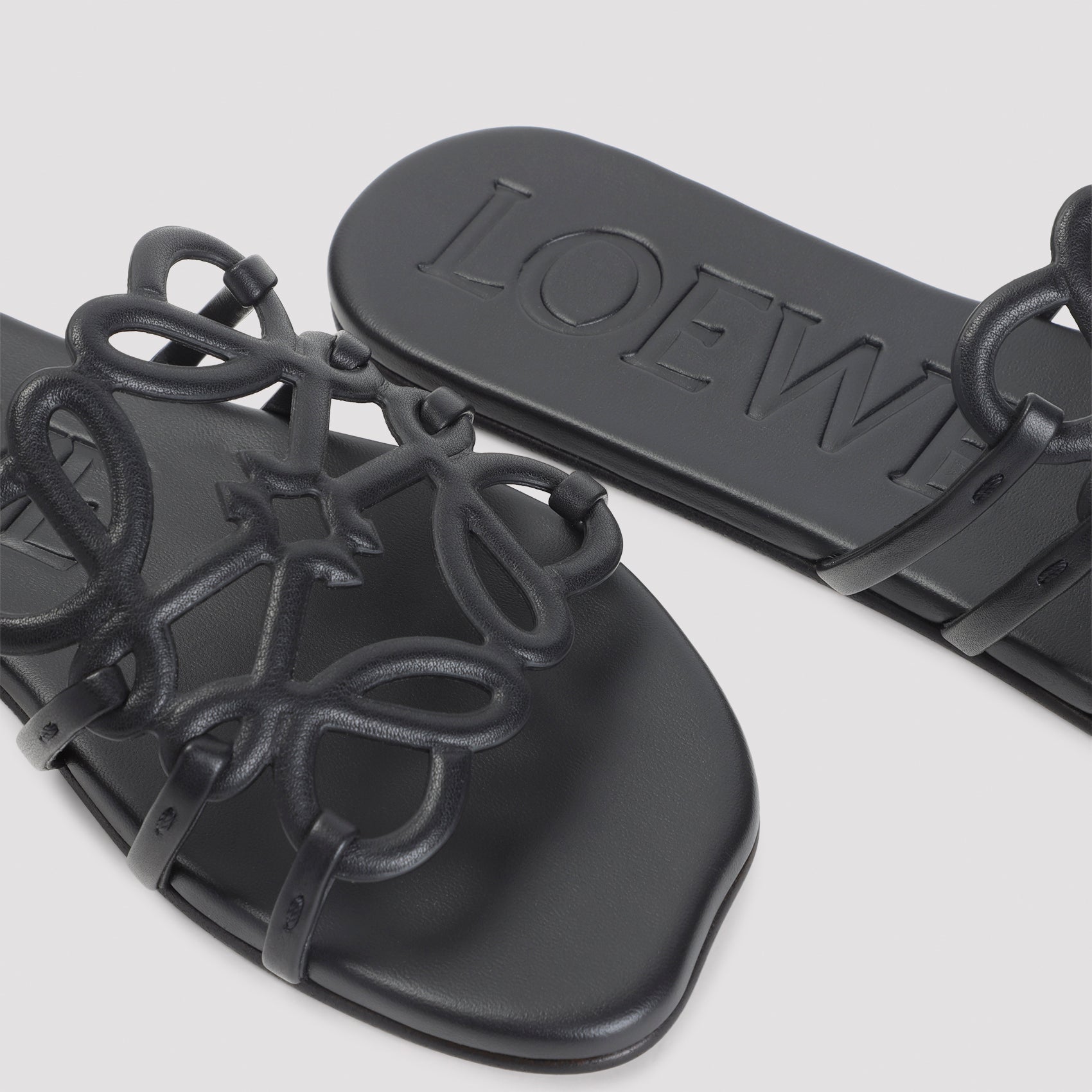 Loewe Anagram Petal Slide