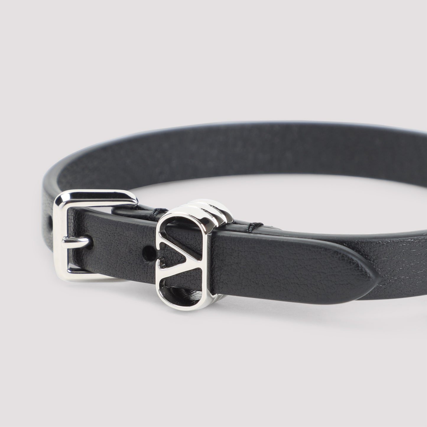 Valentino Garavani Ovalette Leather Bracelet