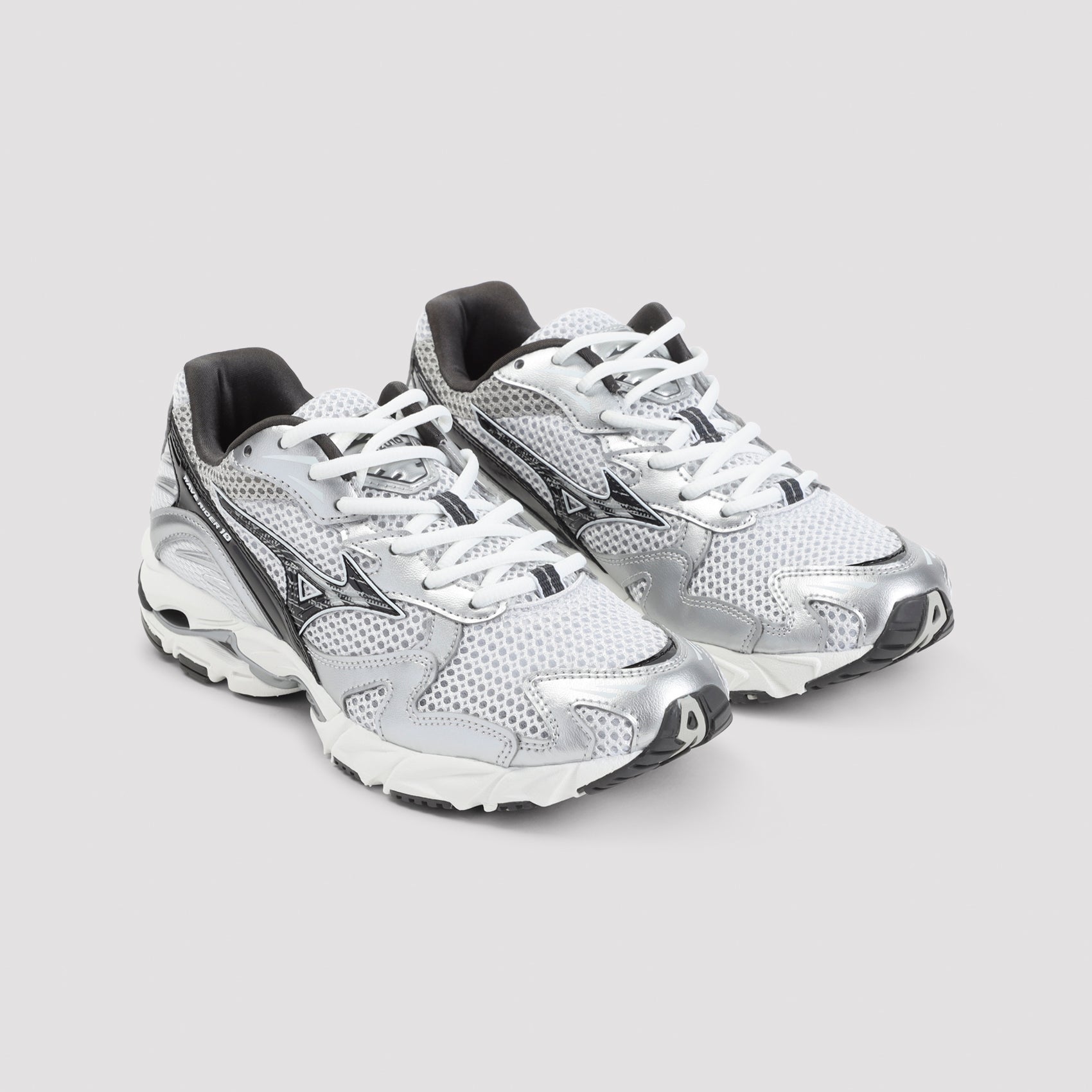 Mizuno Wave Rider 10 Sneakers
