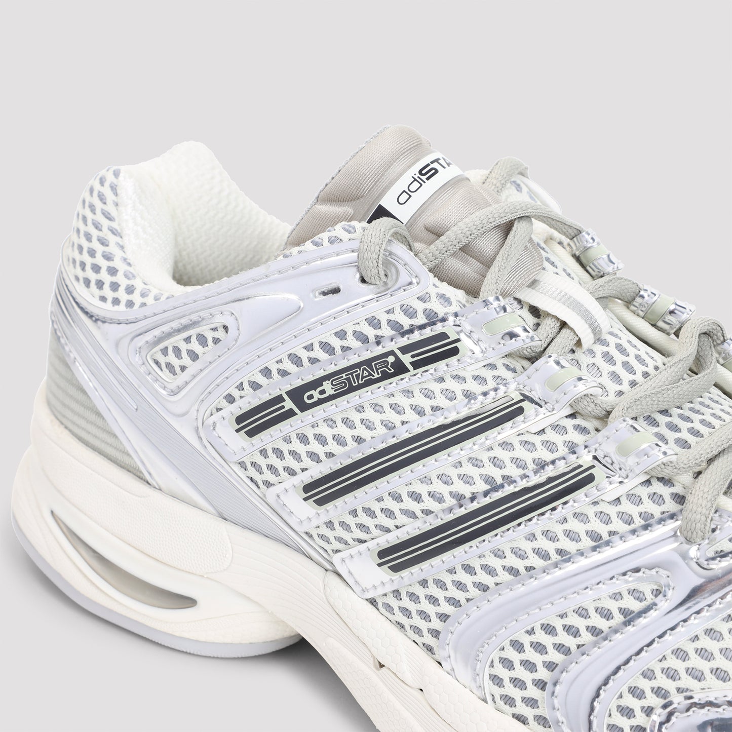 Adidas Adistar Control 5 Sneakers