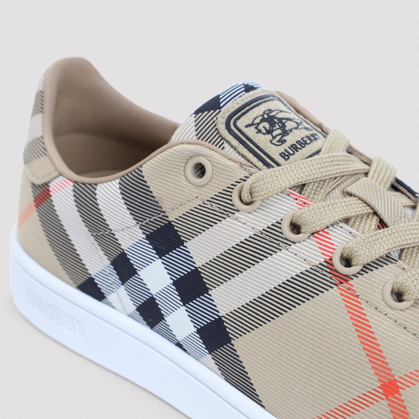 Buerberry Check Sneakers