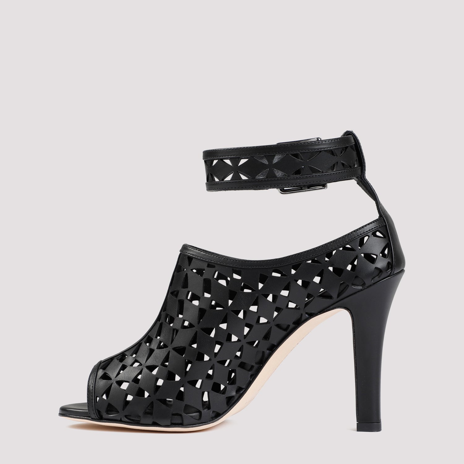 Manolo Blahnik Tingah 105 Sandals