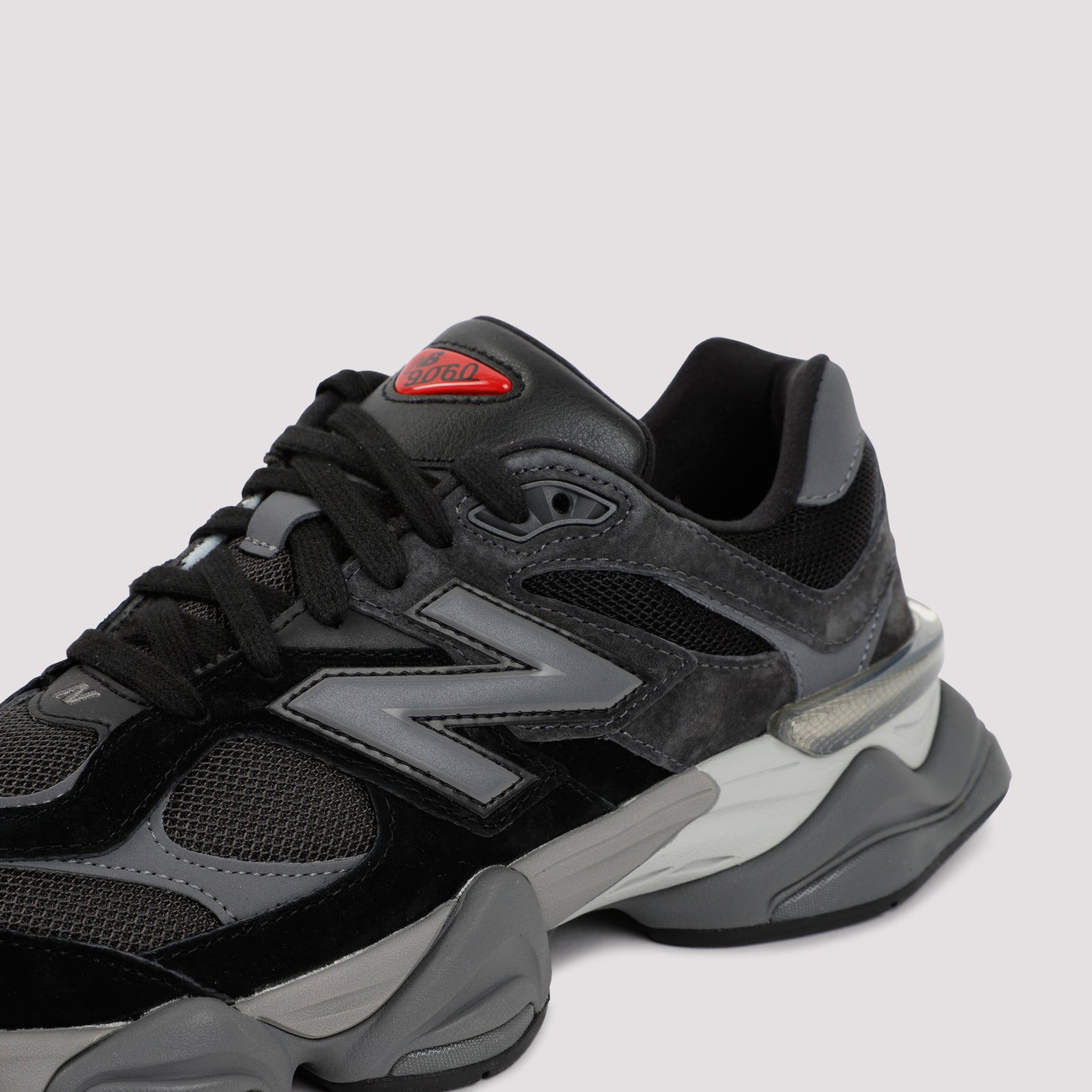 New Balance 9060 Sneakers