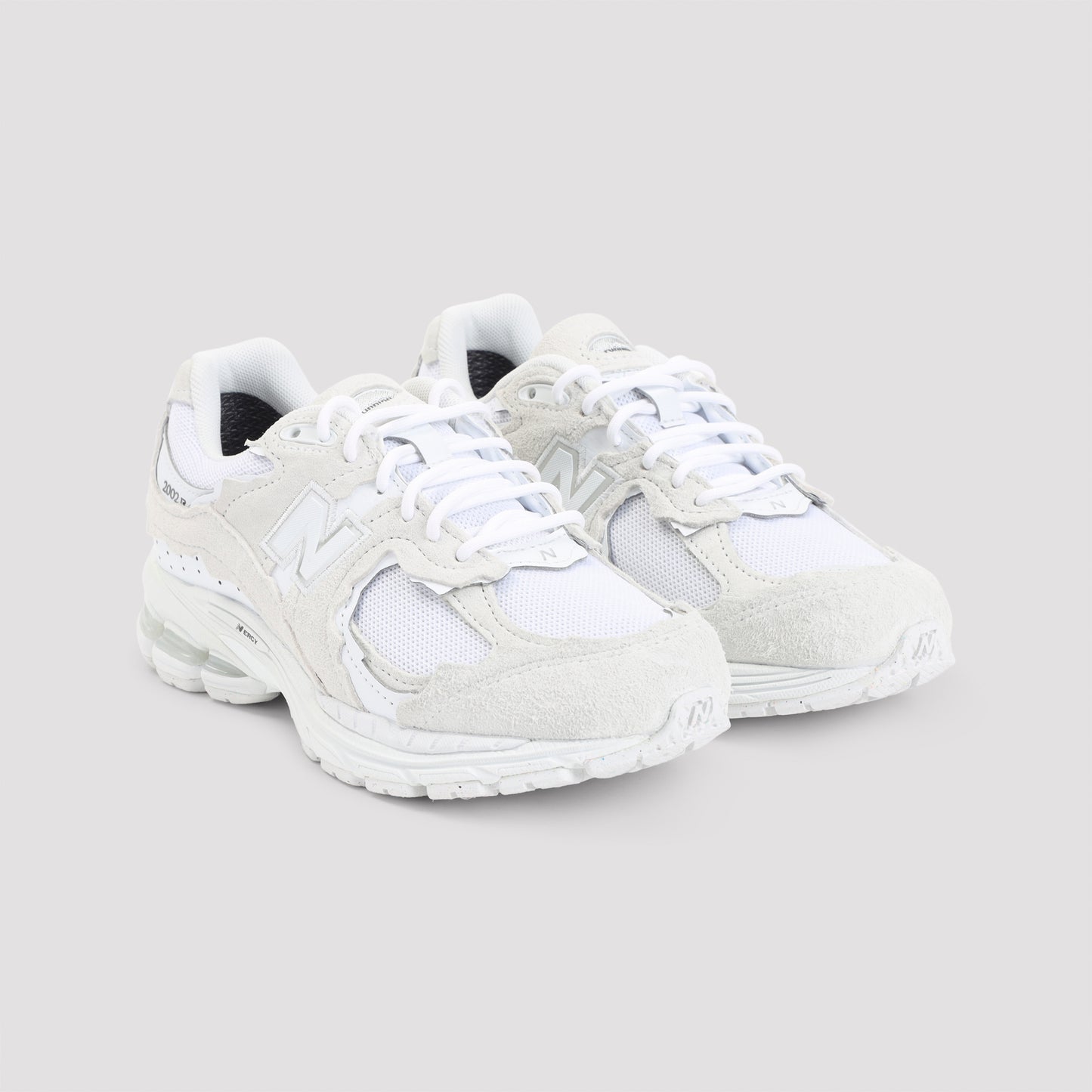 New Balance 2002 Sneakers