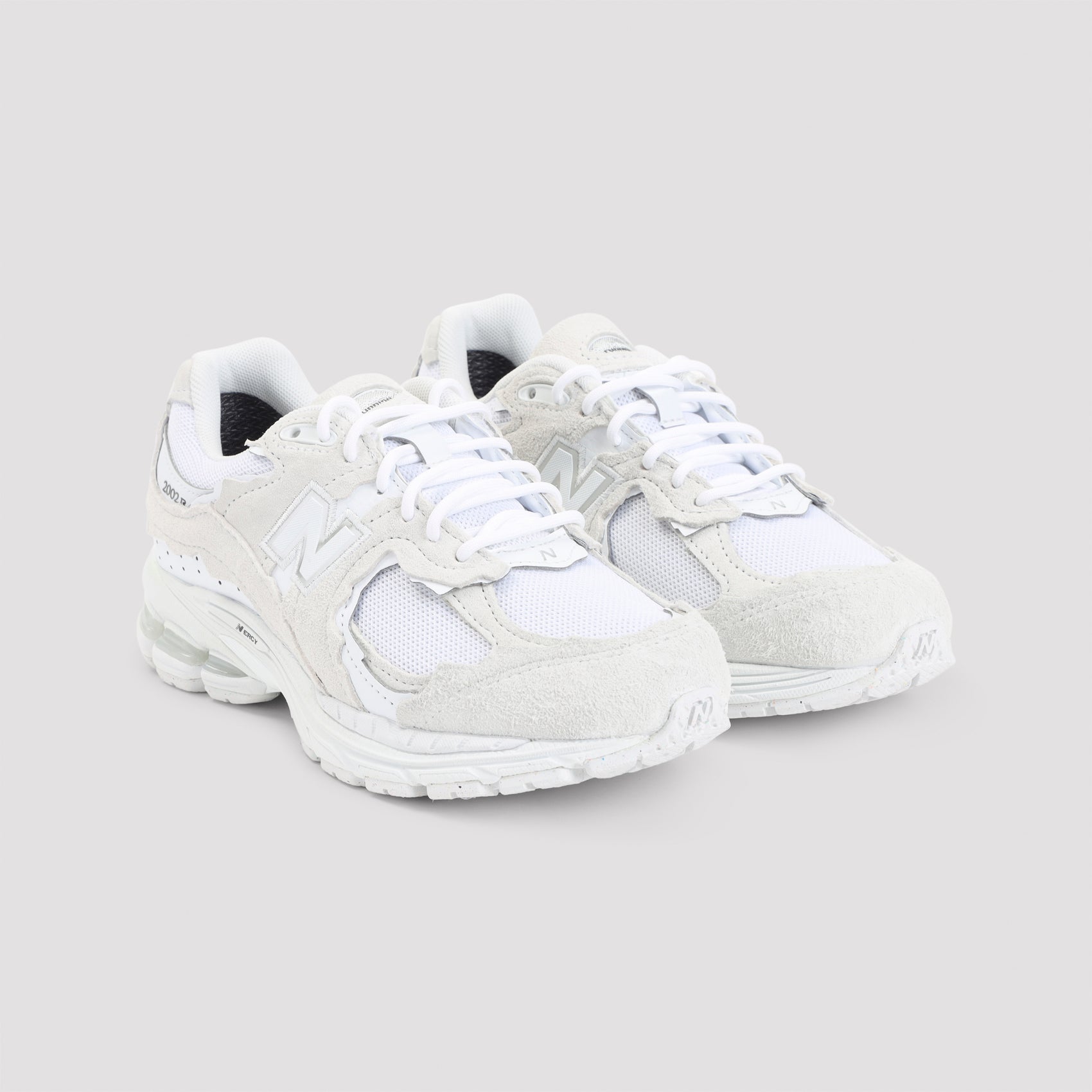 New Balance 2002 Sneakers