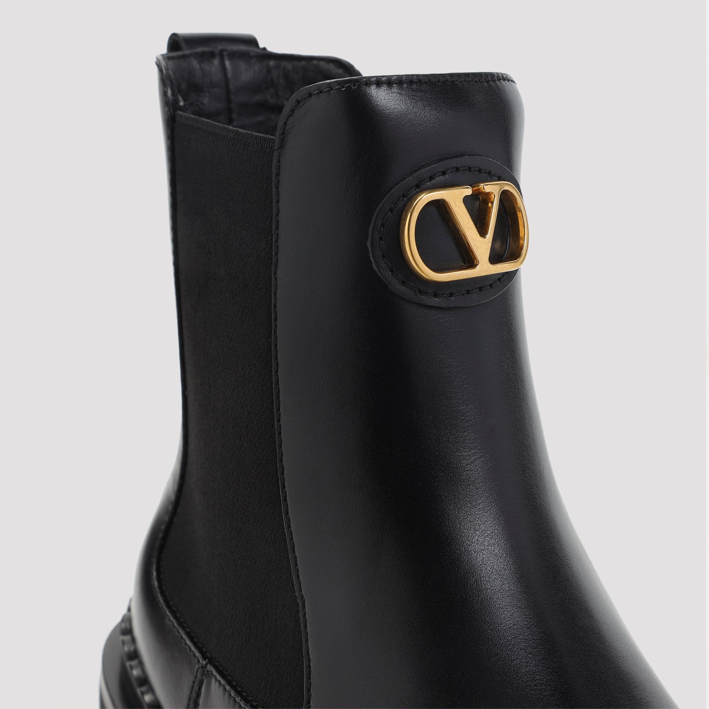 Valentino Garavani Beatle Vlogo Signature T 30 Boots