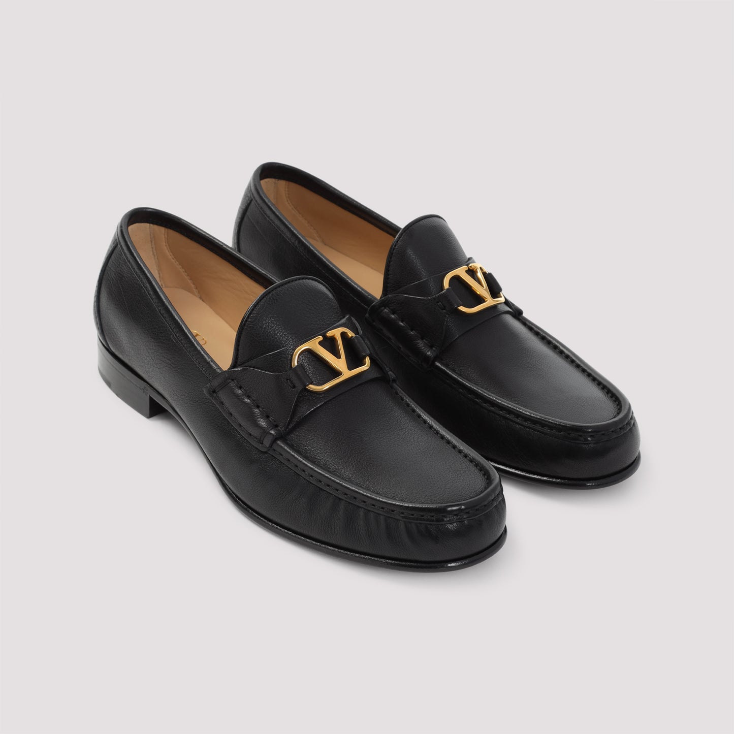 Valentino Garavani Signature V-Logo Loafer