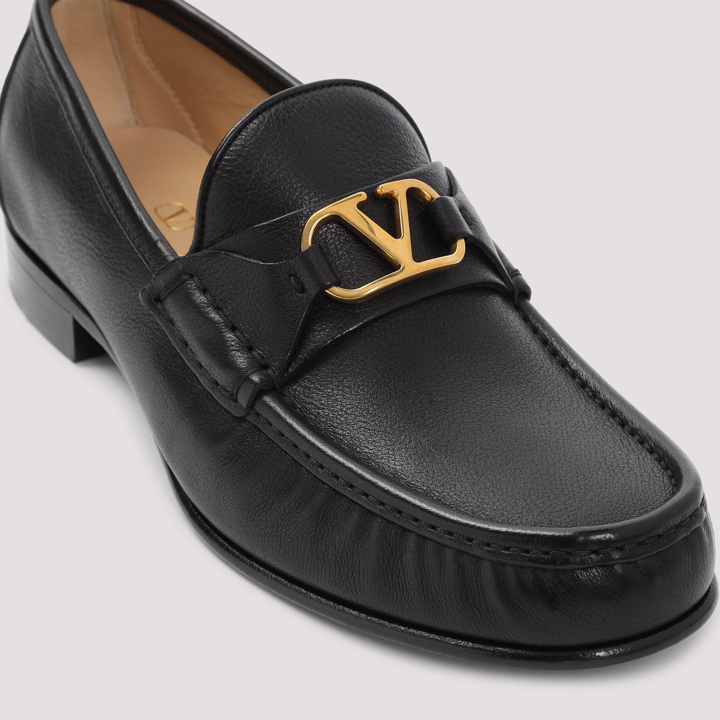 Valentino Garavani Signature V-Logo Loafer