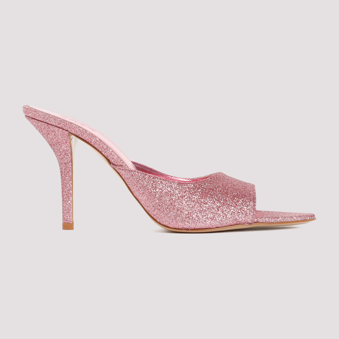 Gia x Pernille Mules