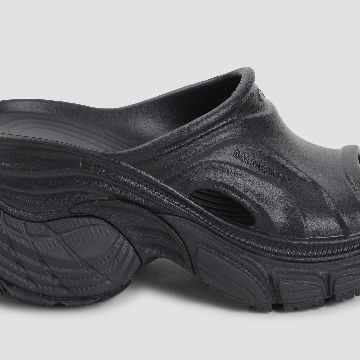 Balenciaga 6XL Slippers