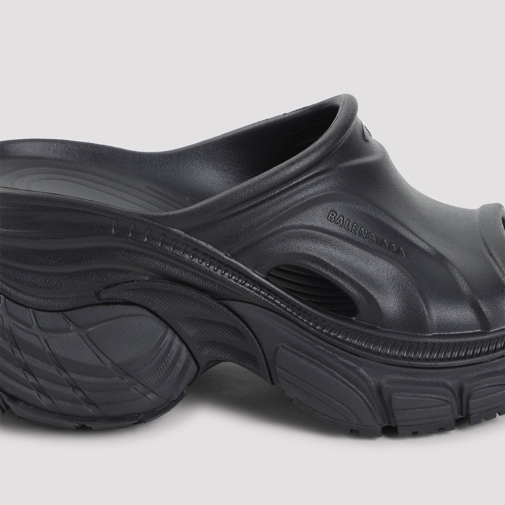 Balenciaga 6XL Slippers