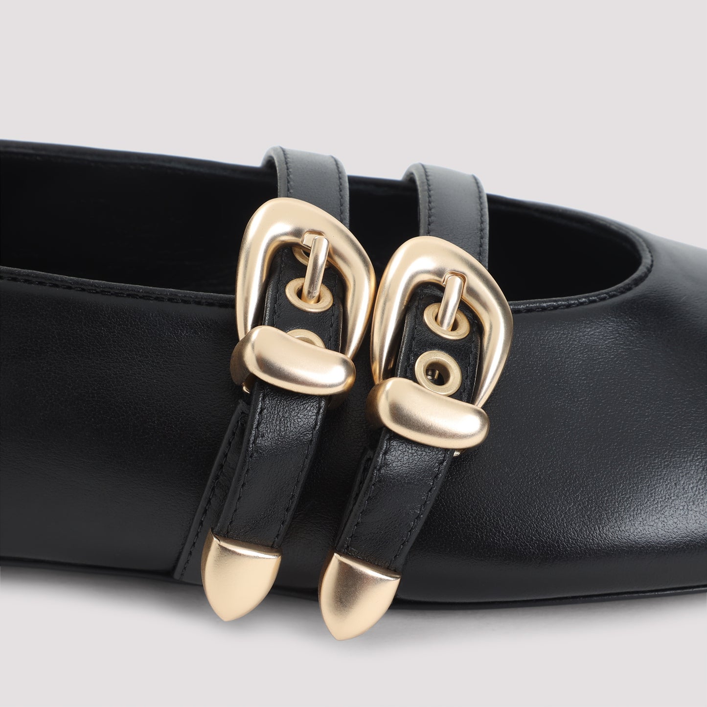 Stuart Weitzman Maven Ballerina