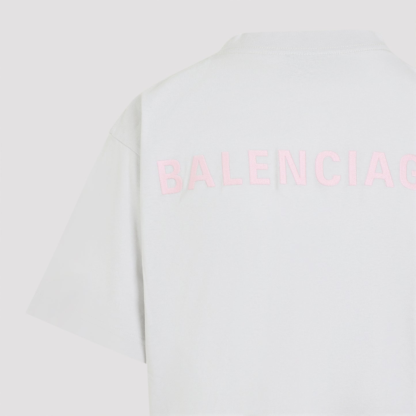 MEDIUM FIT TSHIRT