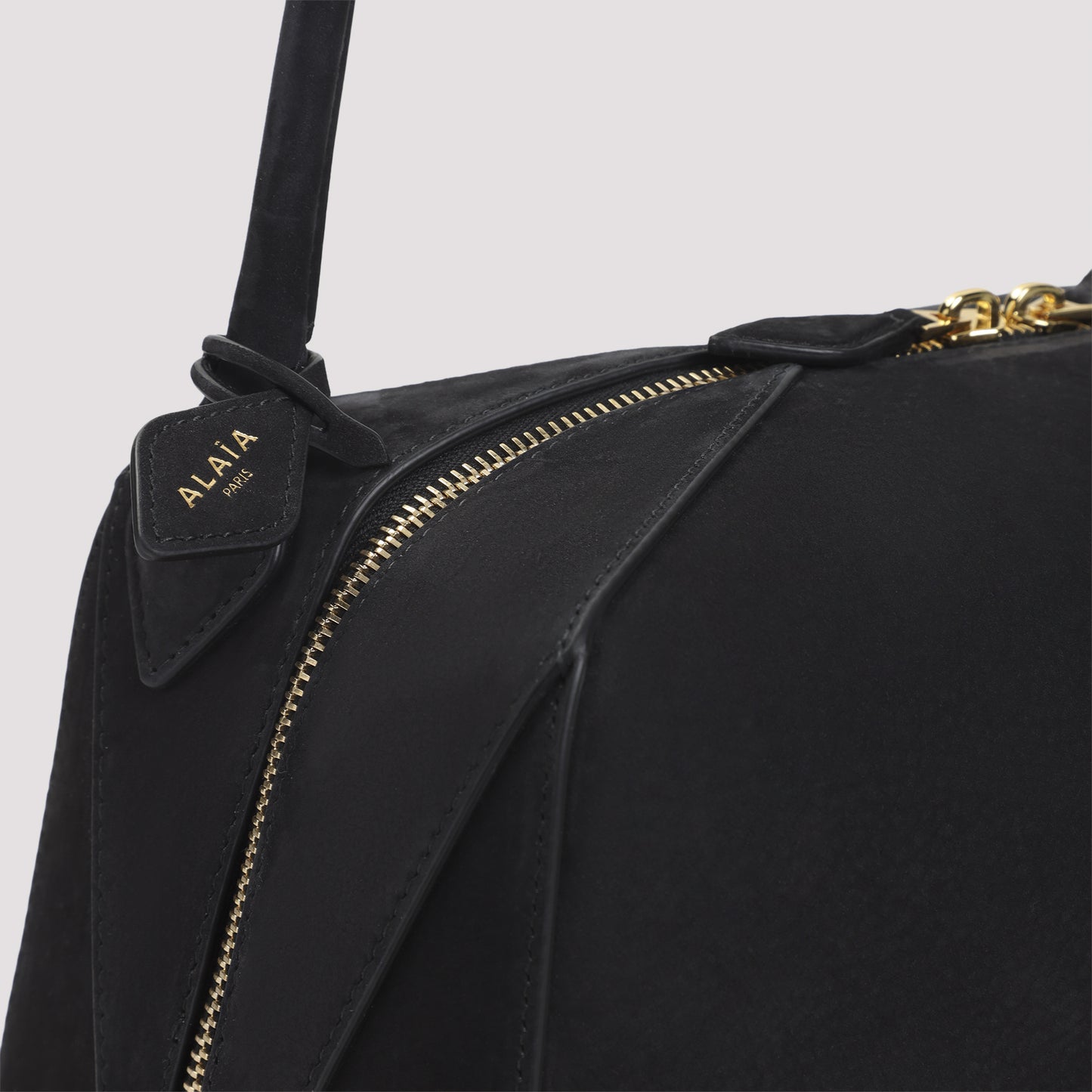 Alaïa Le Bouledogue Shoulder Bag