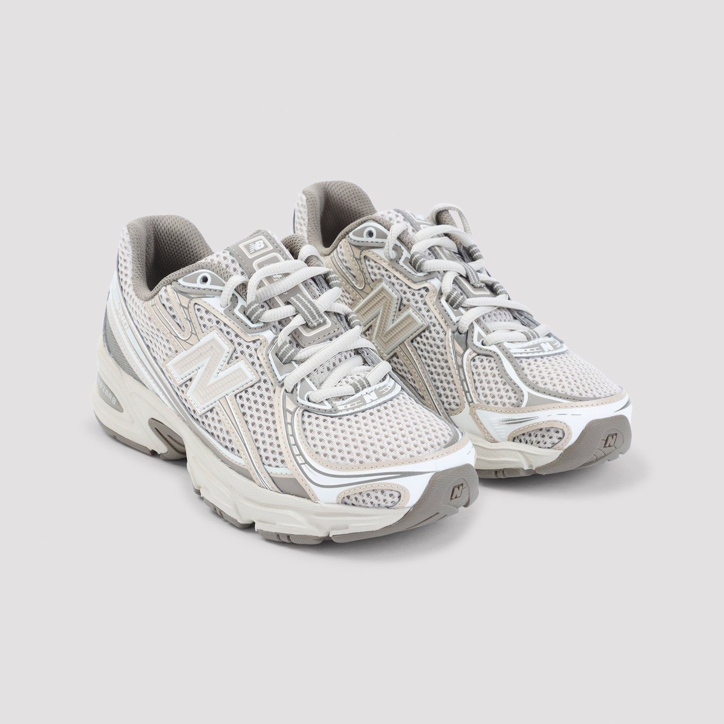 New Balance 740 Sneakers