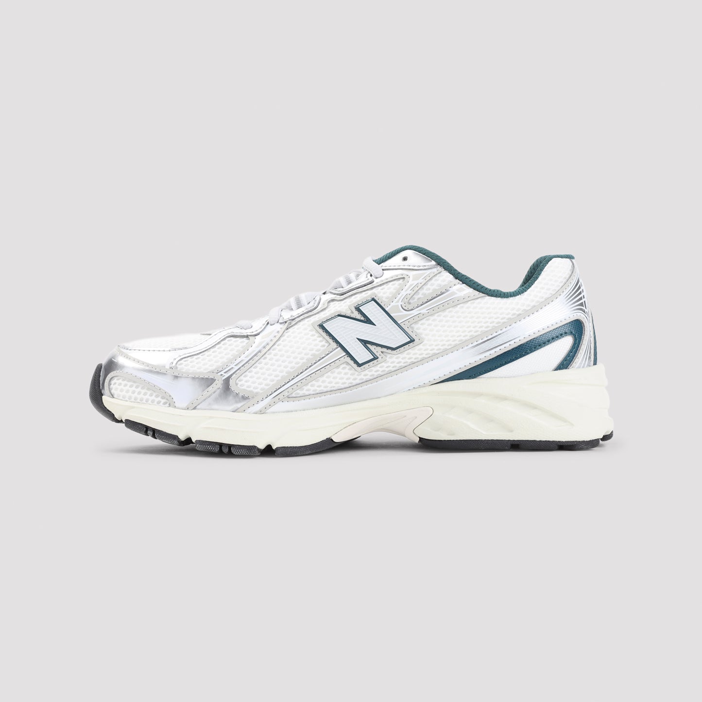 New Balance 740 Sneakers