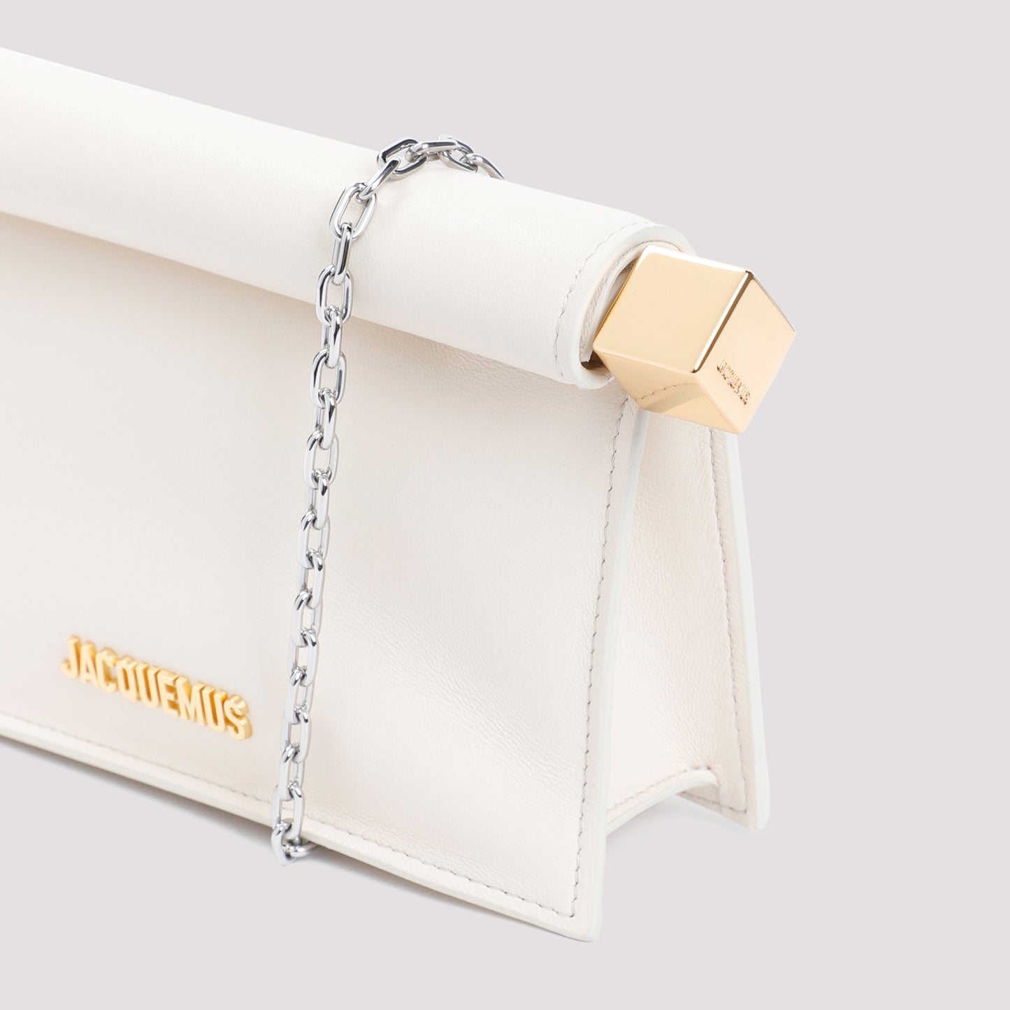 Jacquemus La pochette rond carré
