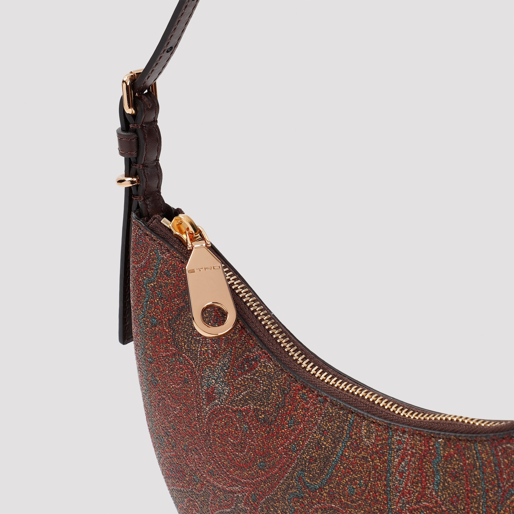 HOBO ETRO ESSENTIAL S ARNICA