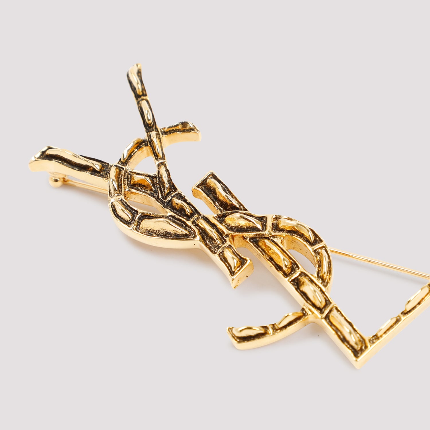 Opyum Textured Coco Brooch