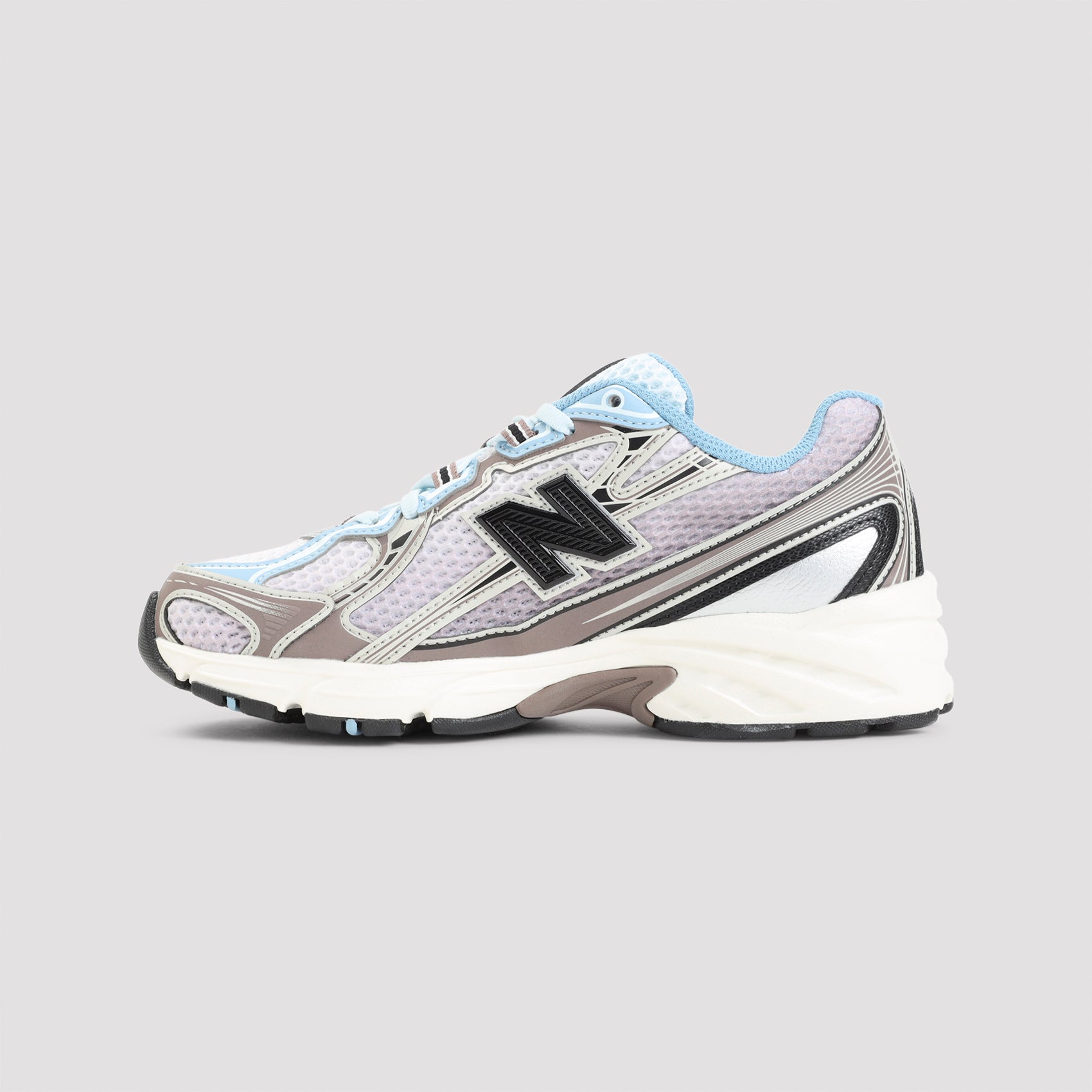 New Balance 740 Sneakers