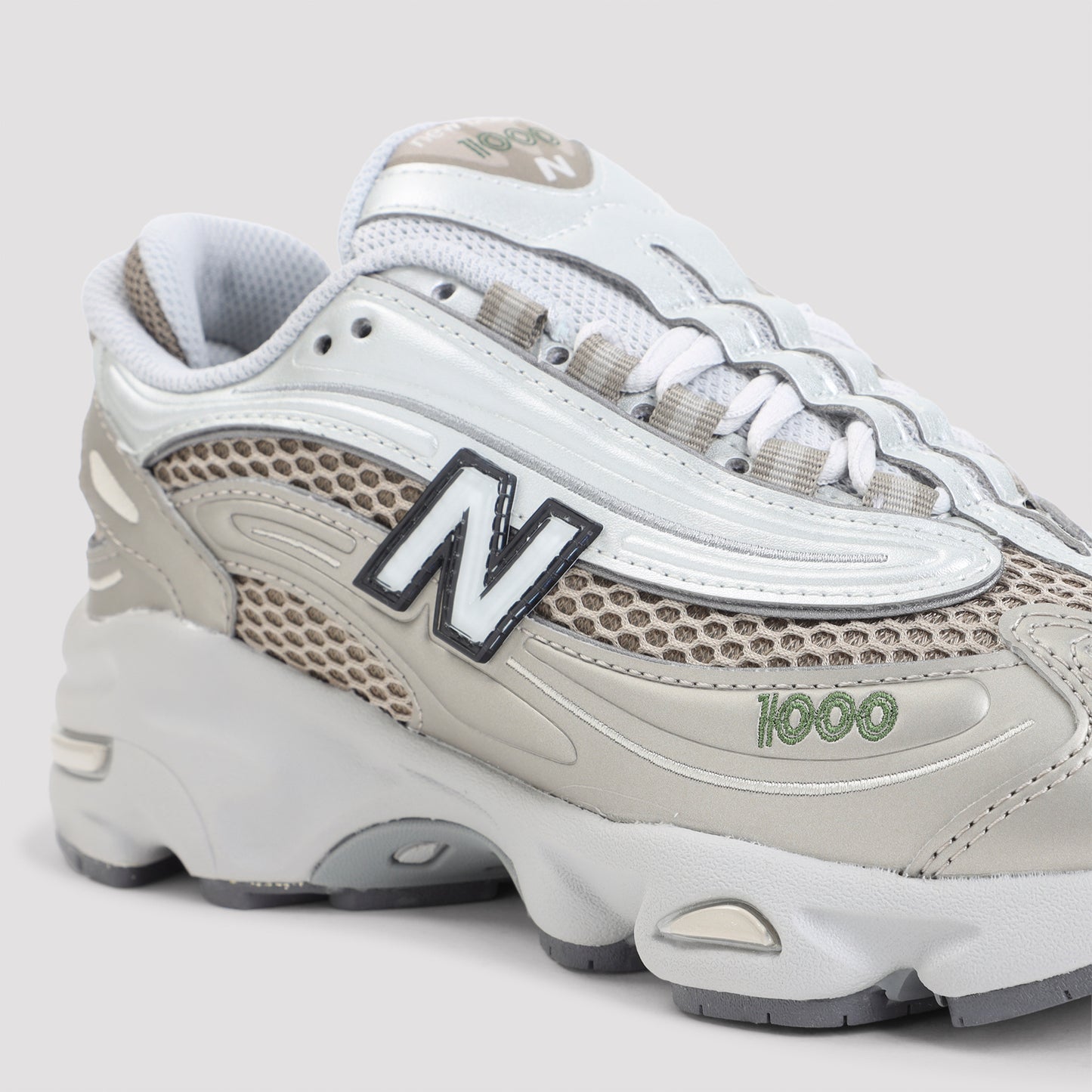 New Balance 1000 Sneakers