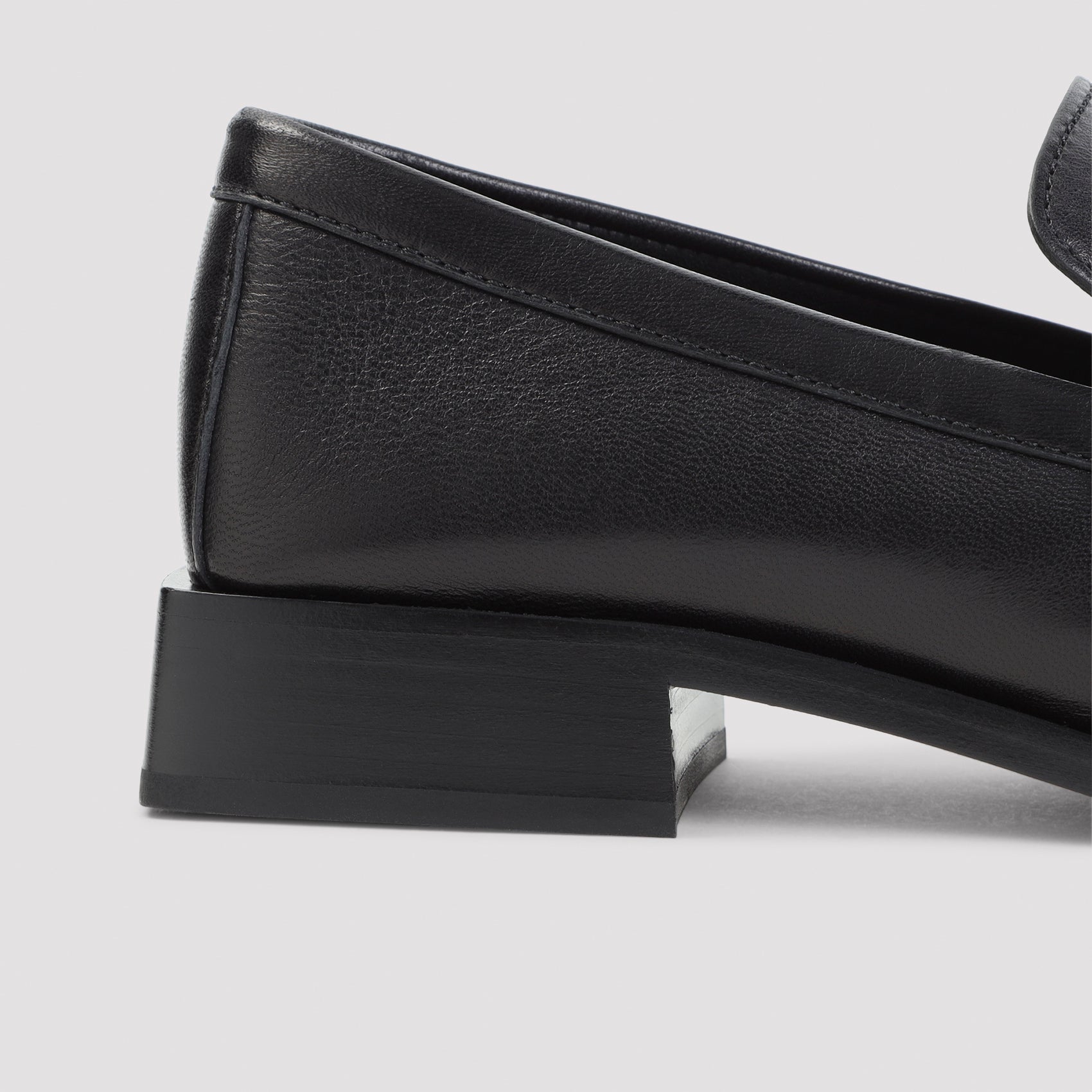 Roger Vivier Moc Strass Loafer