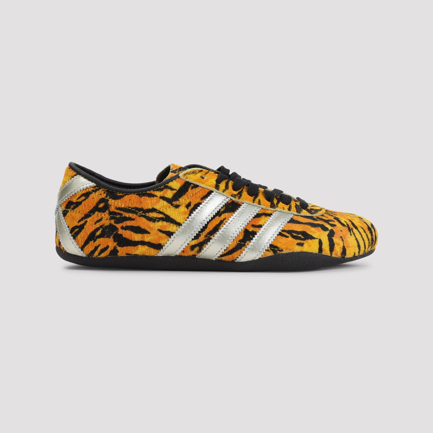 Adidas Tokio Sneakers