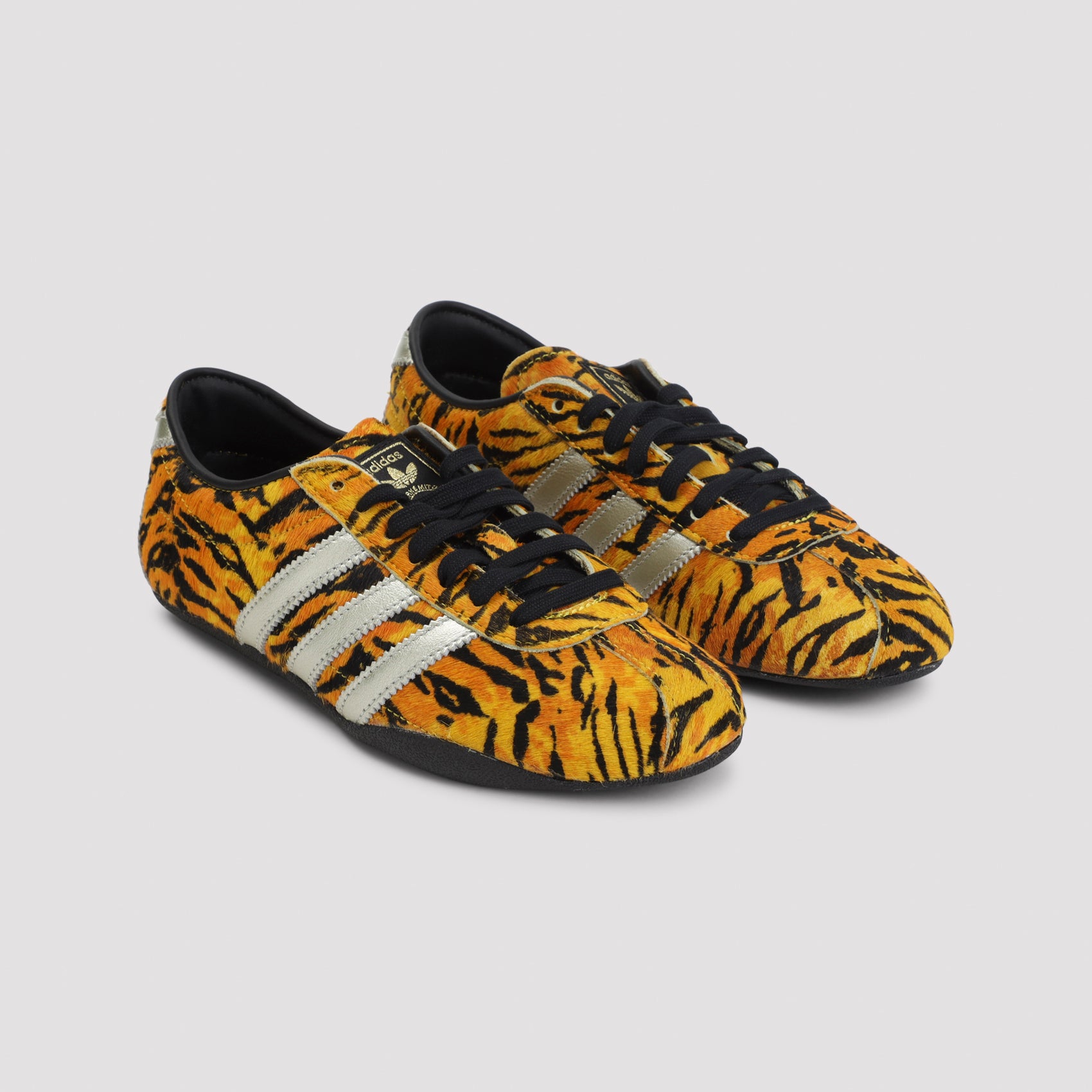 Adidas Tokio Sneakers