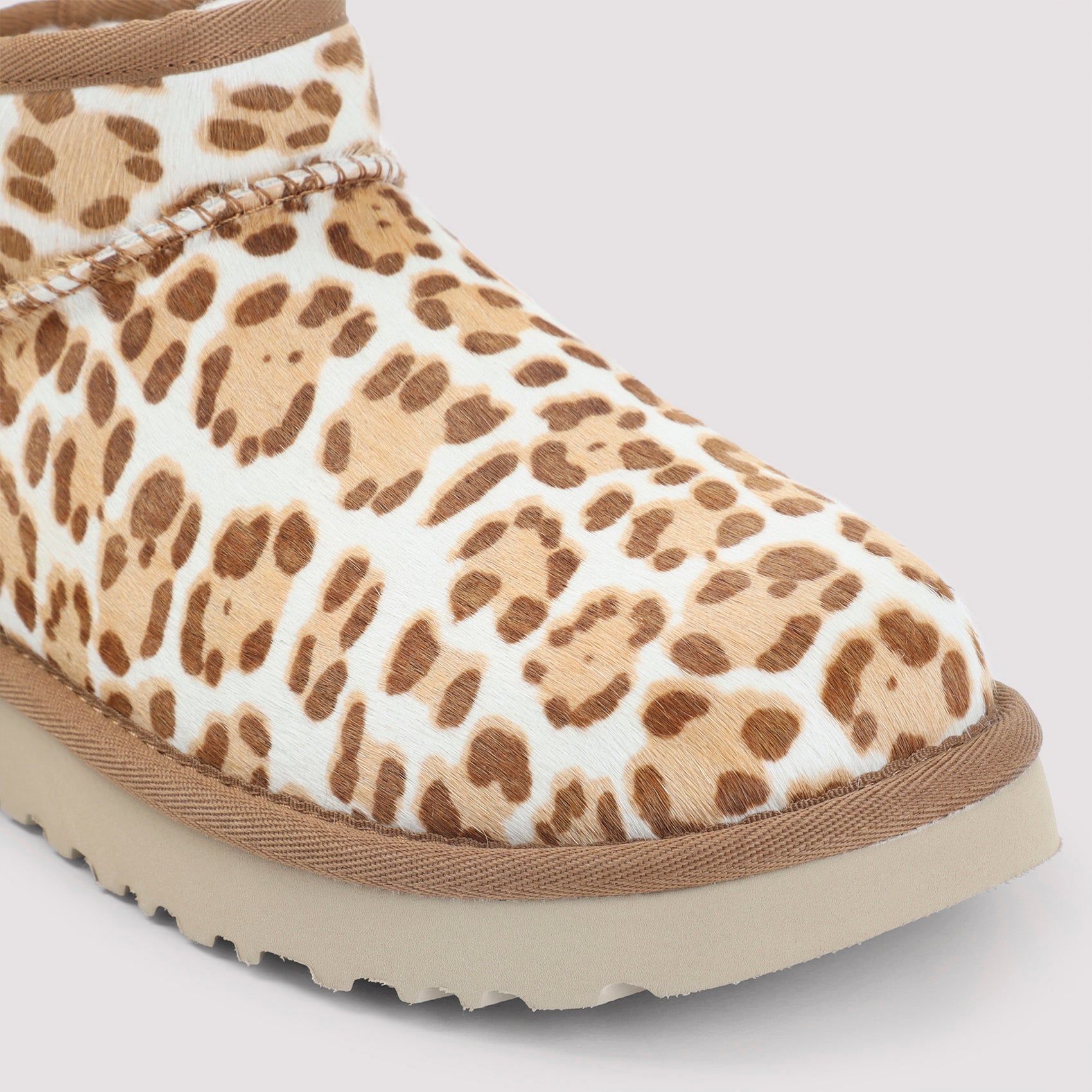 Ugg Classic Ultra Mini Plains Felicity Boots