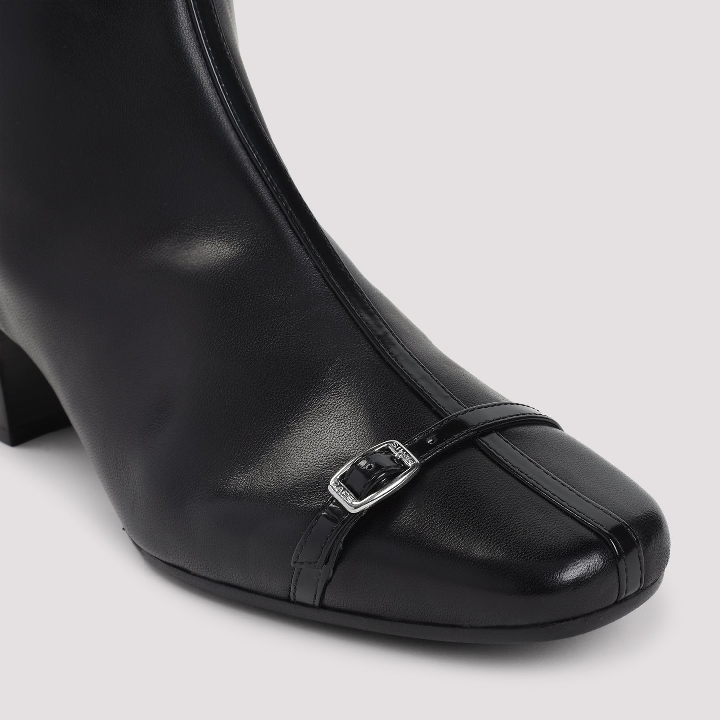 Carel Starter Boots