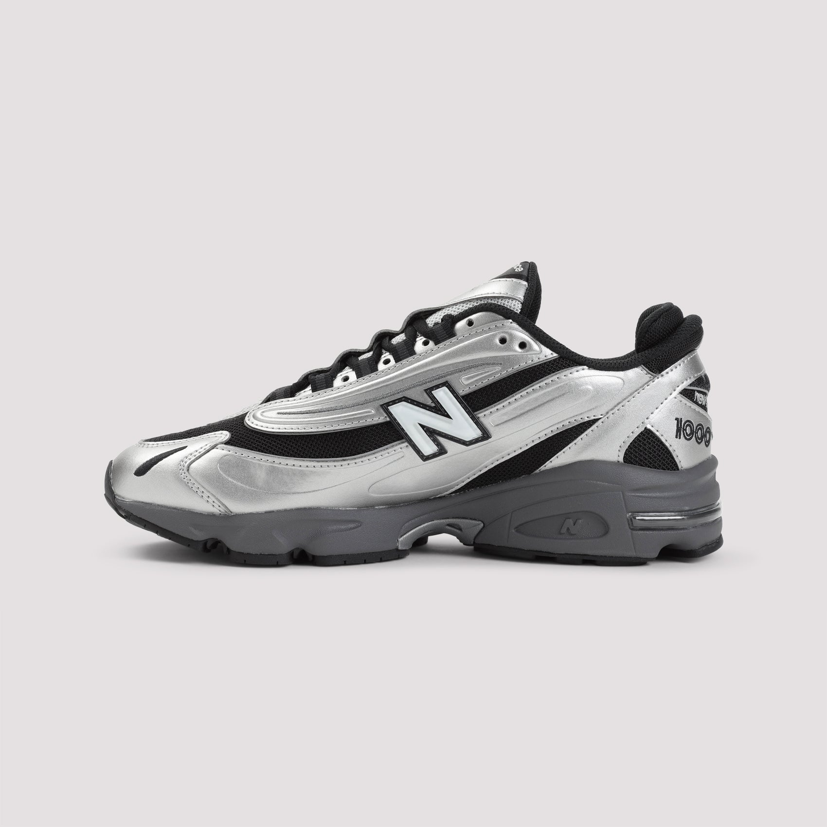 New Balance 1000 Sneakers