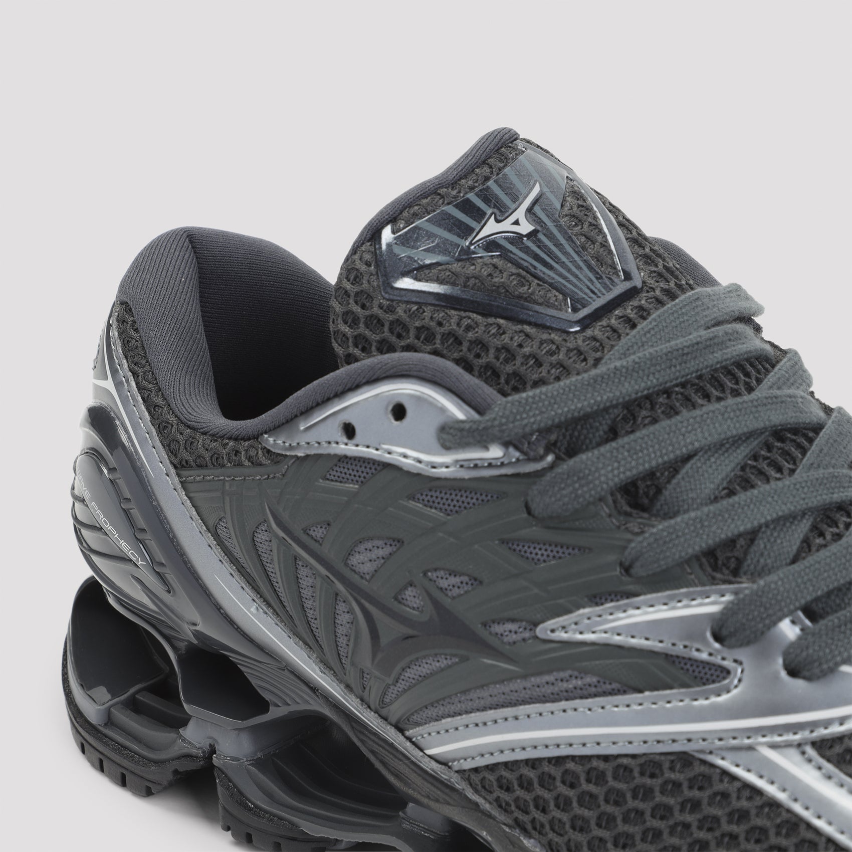 Mizuno Wave Prophecy LS Sport Sneakers