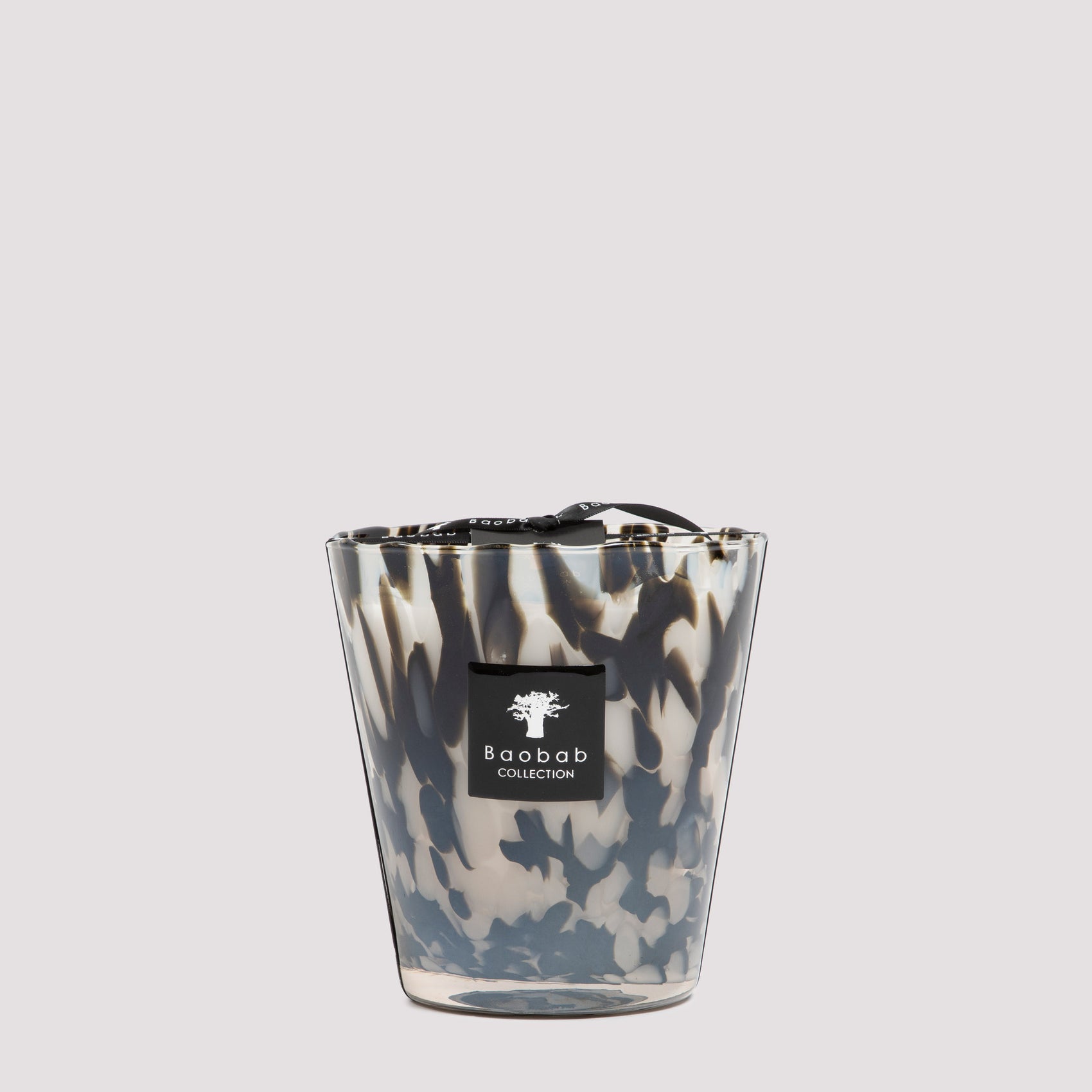 Baobab Collection Black Pearls Candle Max16