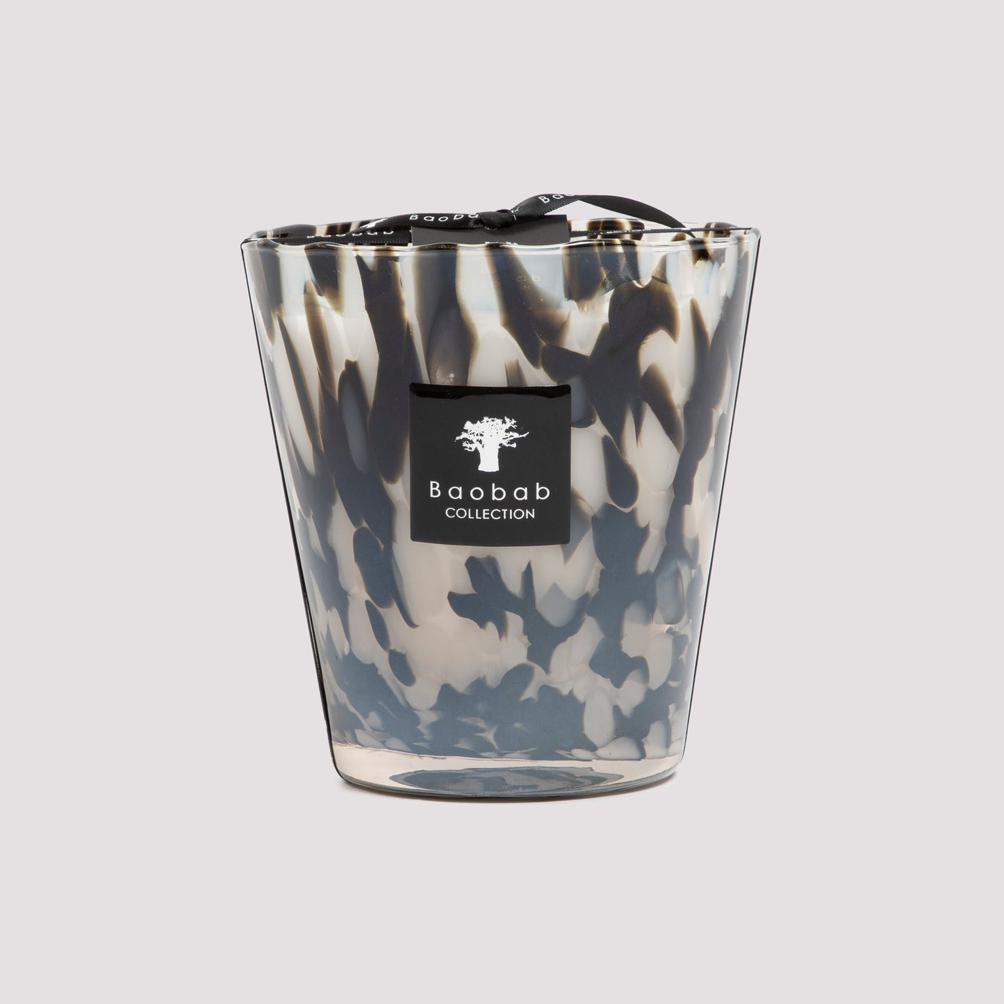 Baobab Collection Black Pearls Candle Max16