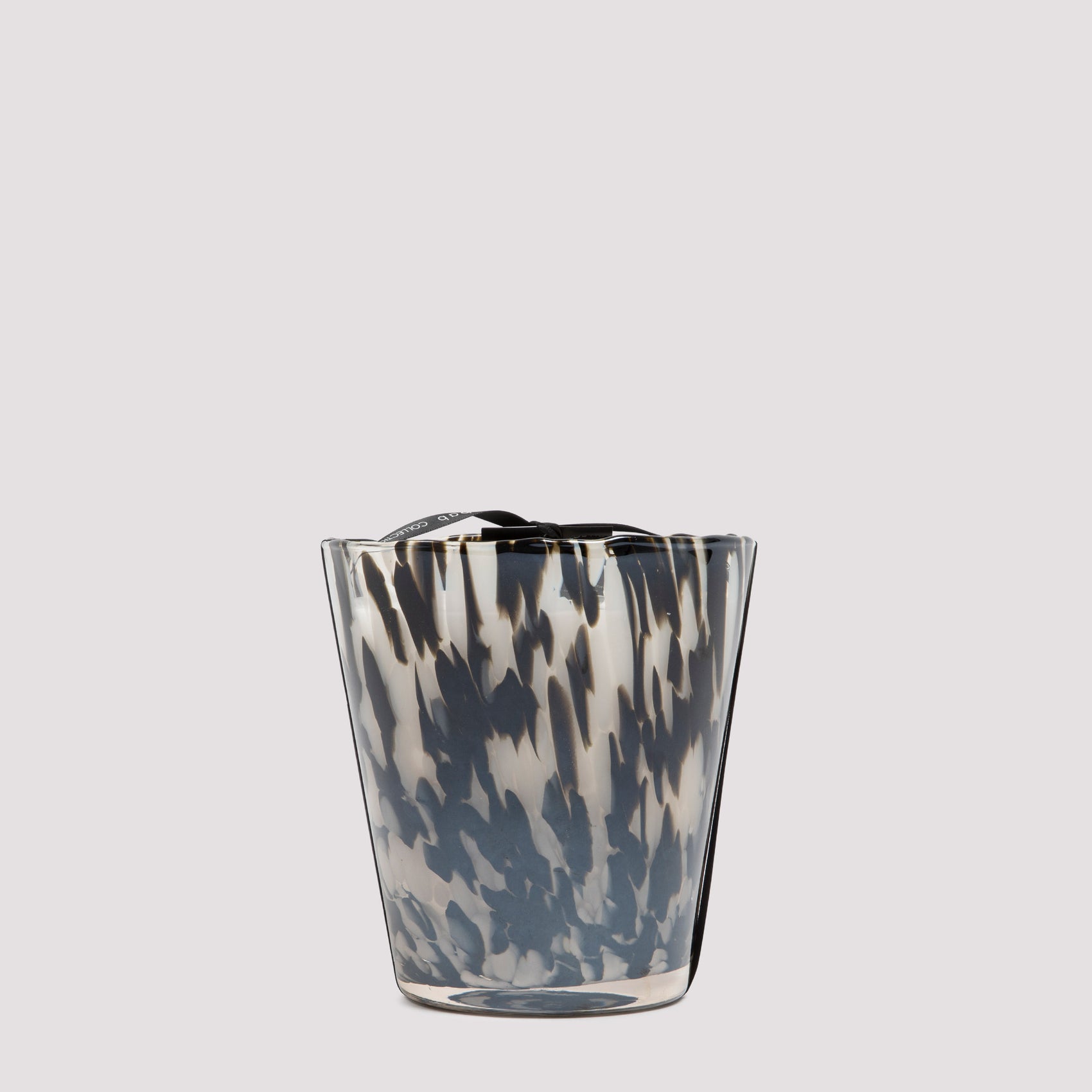 Baobab Collection Black Pearls Candle Max16