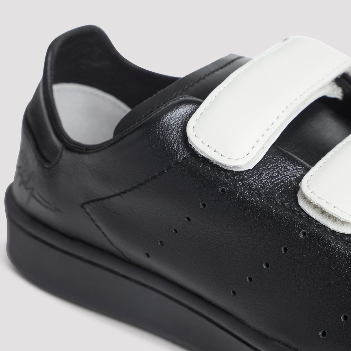 Y 3 Stan Smith Velcro Sneakers