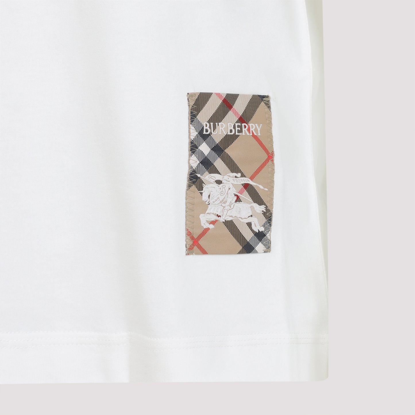 Burberry T-Shirt