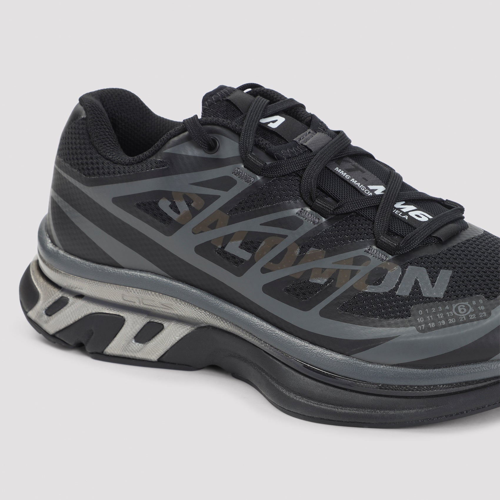MM6 Maison Margiela x Salomon XT Sneakers	S59WS0243.P6303-