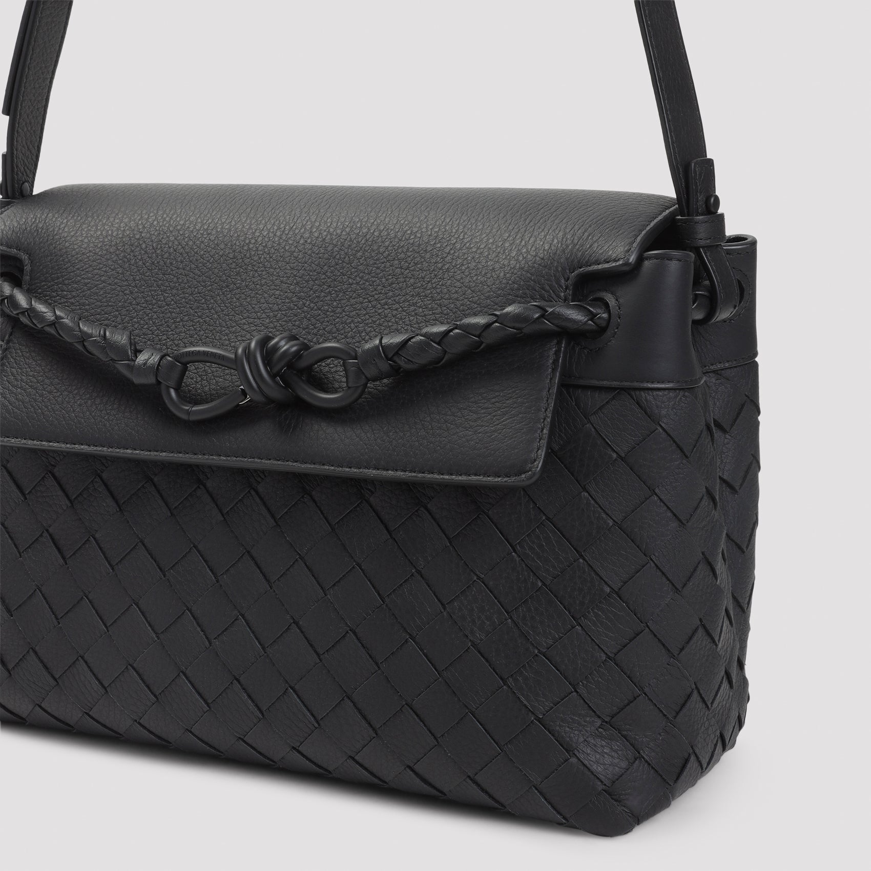 Bottega Veneta Small Andiamo Messenger Gummy