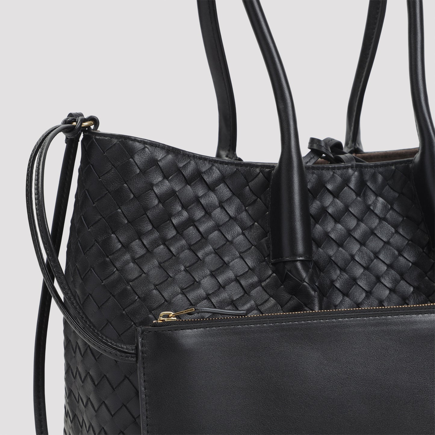 Bottega Veneta Pinacoteca Medium Handbag