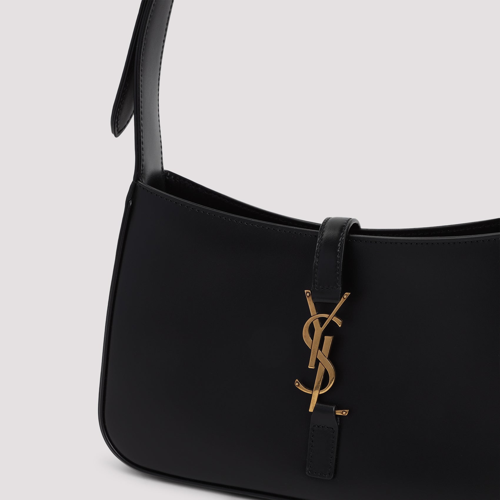 Saint Laurent Le 5 à 7 Hobo Bag