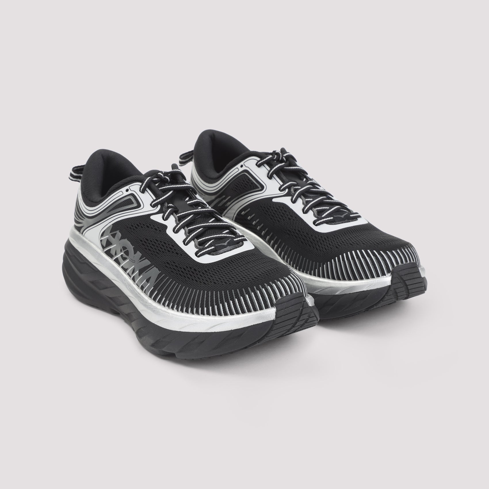 Hoka Bondi 7 Sneakers