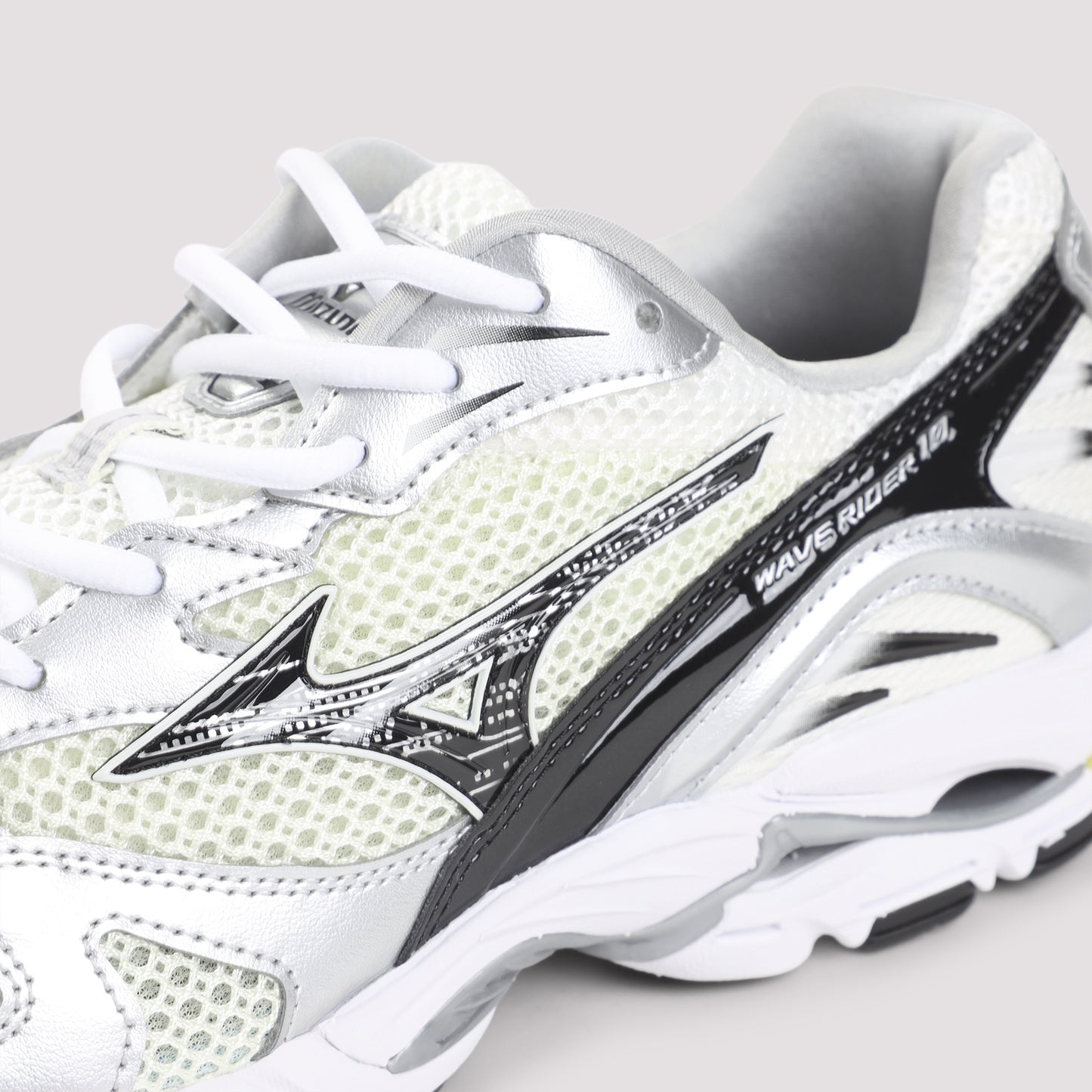 Mizuno Wave Rider 10 Sport Sneakers